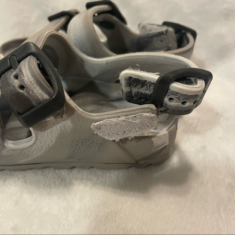 Baby Sandals - Picture 3 of 3